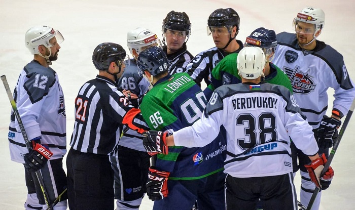 Горняк 12033031текст.jpg